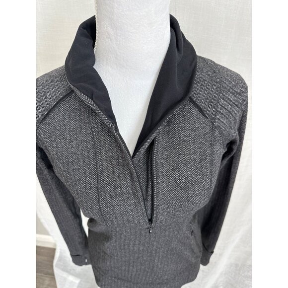 Lululemon Think Fast Pullover Gray 1/2 Zip Jacket Size 6 - Picture 3 of 6